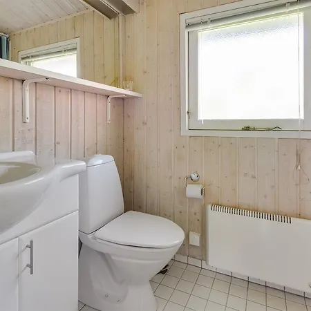 Tatil Evi Three-bedroom Holiday In Hals