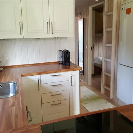 Tatil Evi Three-bedroom Holiday In Hals